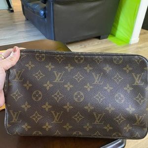 Louis Vuitton pouch